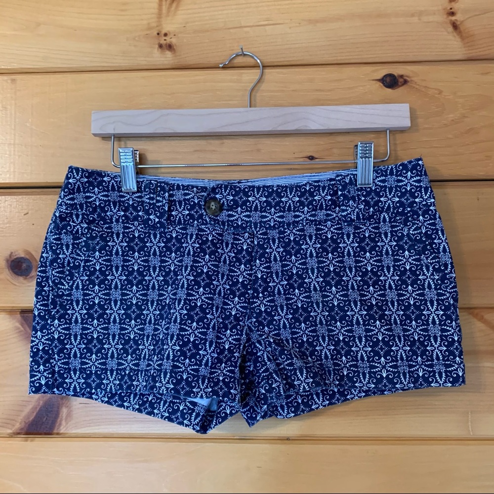 Red Camel Shorts